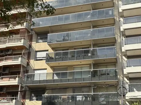 Avenida Juan Bautista Alberdi e/ Doblas y Senillosa