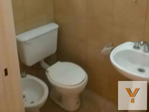 Depto Tipo Casa en Venta en Lanus Oeste, USD 52.000