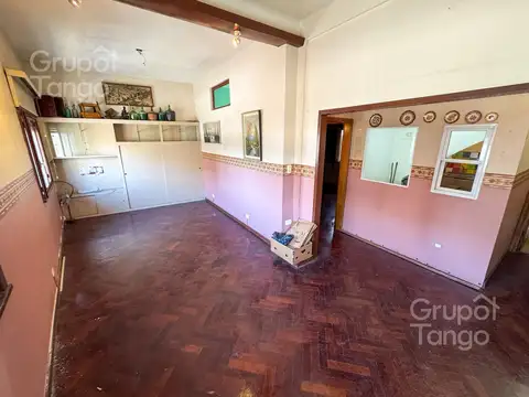 Depto Tipo Casa en Venta de 4 ambientes