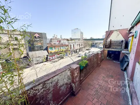 Venta Departamento Ph Villa Crespo Cuatro Ambientes Frente Parrilla Balcón Terraza