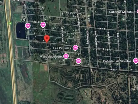 Casa en Venta con 1 cochera