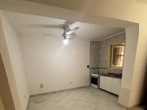 Coletta 800, Piso PB