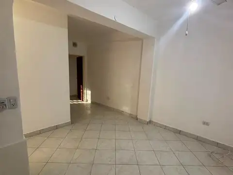 Departamento en Alquiler en Campana, $ 620.000