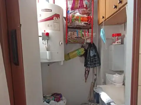 DEPARTAMENTO 3 AMBIENTES C/ 2 BALCONES (bajas expensas)