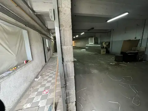 Galpón Pompeya - Alquiler - Venta