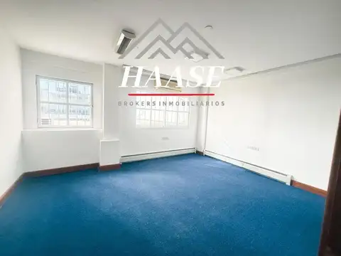 Juana Azurduy 1500 , Piso 4