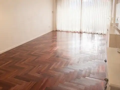 Departamento en Alquiler de 4 ambientes