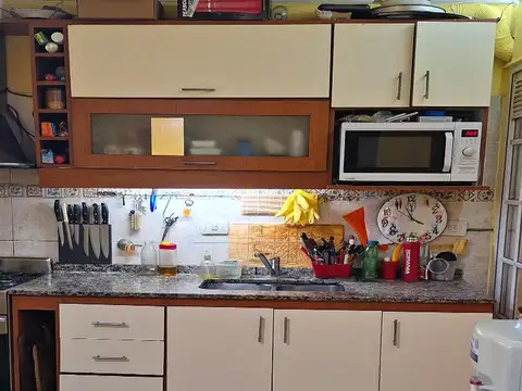 Depto Tipo Casa en Venta de 3 dormitorios