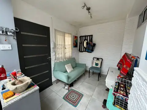 Depto Tipo Casa en Alquiler de 3 ambientes
