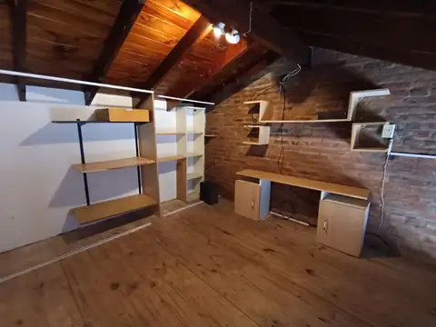 Depto Tipo Casa en Alquiler 40 años