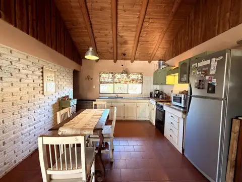 Viví la Patagonia Amplia Casa Familiar El Hoyo