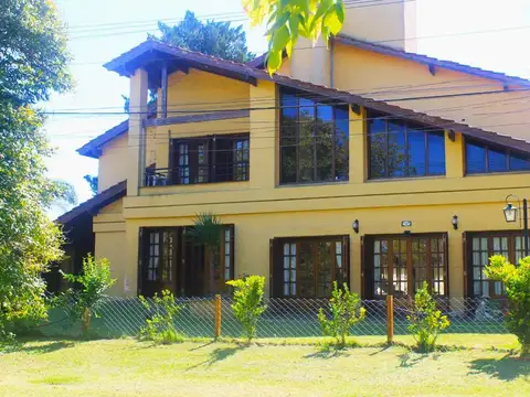 Casa en Venta en Mapuche Country Club, USD 390.000