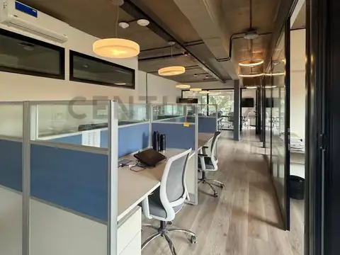 Av Caamaño 662 100, Piso 1