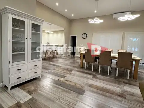 Casa en Venta de 4 dormitorios