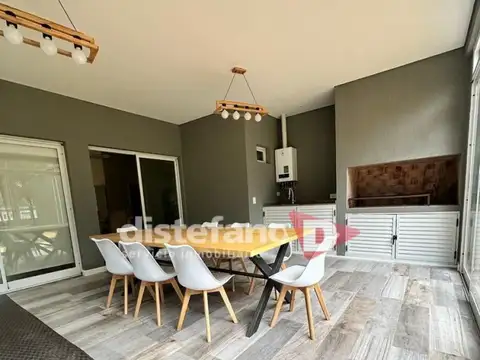Casa en Venta en Costa Esmeralda, USD 335.000