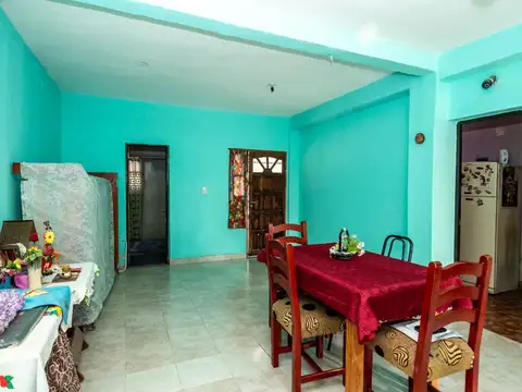 Casa 3 ambientes con 2 baños