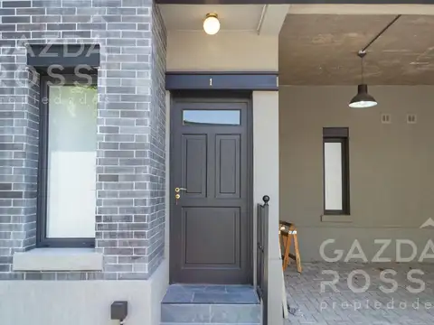 Casa en Venta con 1 cochera