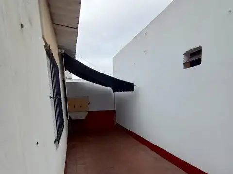 Depto Tipo Casa en Alquiler de 2 dormitorios