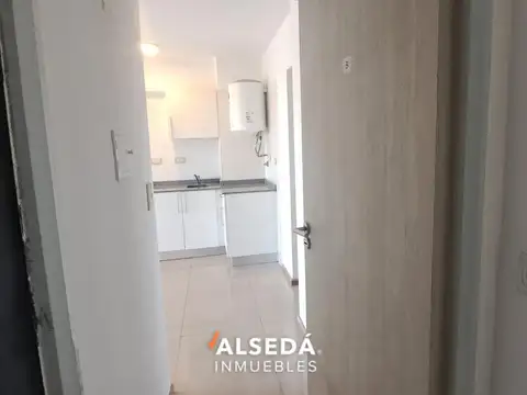 Departamento en Alquiler en Echesortu, $ 290.000