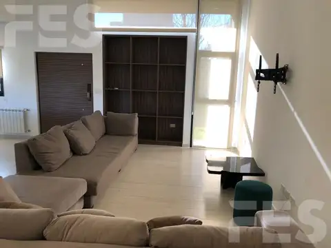 Casa en Alquiler de 3 dormitorios