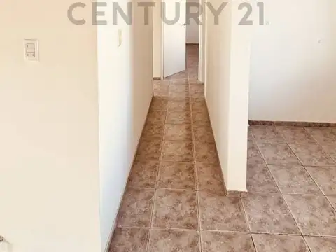 Departamento en Alquiler en Coronel Dorrego, $ 700.000