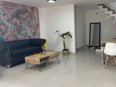 VENTA Local Dúplex 80 m² en Paseo Quatro, Villa Carlos Paz