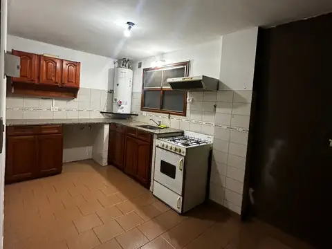 ALQUILER DEPARTAMENTO 2 1/2 AMBIENTES - HAEDO CENTRO - APTO PROFESIONAL