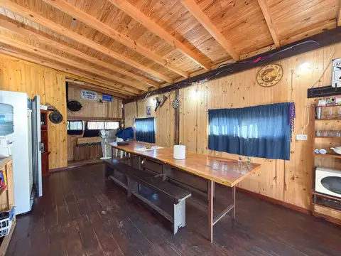 VENTA LOTE CON CABAÑA y PILETA