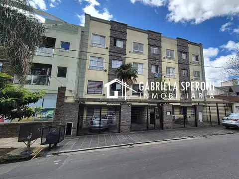 Departamento 2 ambientes VENTA Banfield Este