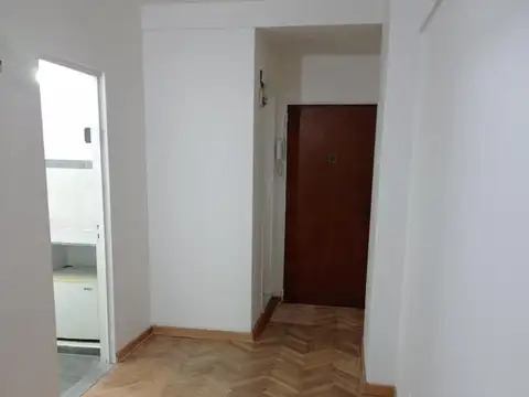 Avenida Santa Fe 3300, Piso 1