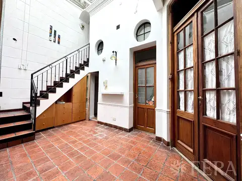 Venta PH 4 ambientes con terraza en Balvanera