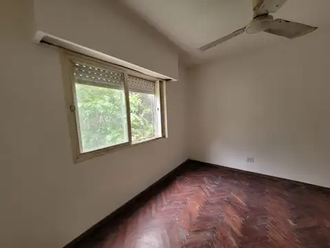 Depto Tipo Casa 4 ambientes con 1 baño