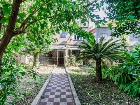 Depto Tipo Casa en Venta 56 años