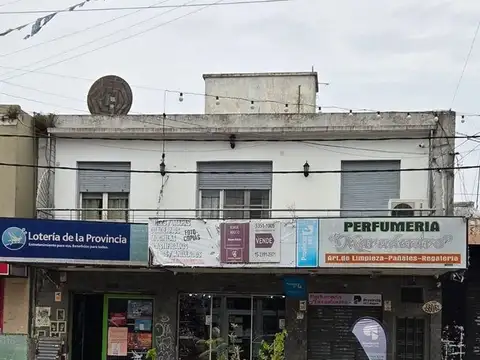 VENTA - EN BLOCK  2 DEPTOS 3 LOCALES -LA FERRERE