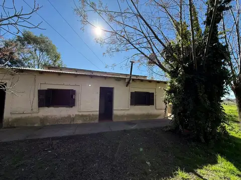 Casa - Venta - Argentina, Lobos