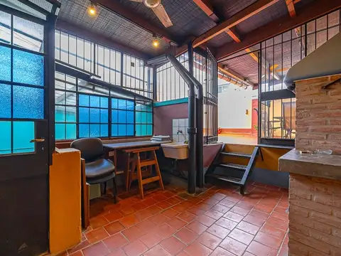 VENTA VILLA URQUIZA PH CON TERRAZA TRES AMBIENTES