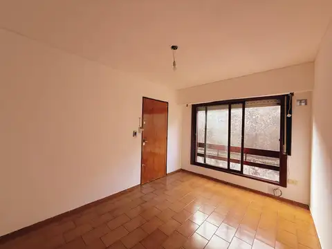 Depto Tipo Casa en Alquiler de 5 ambientes