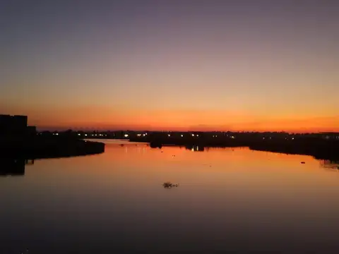 Lote al lago en El Naudir aguas privadas