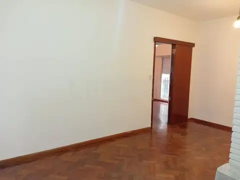 Departamento en Alquiler 50 años