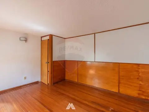 VENTA CASA PU 3 DORM Y GARAJE , PUNTA CARRETAS