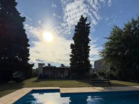 Casa en Alquiler de 3 dormitorios