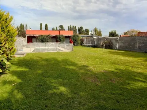 Quinta - Venta - Argentina, Lobos - 251 900