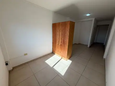 Monoambiente en venta la plata con cochera