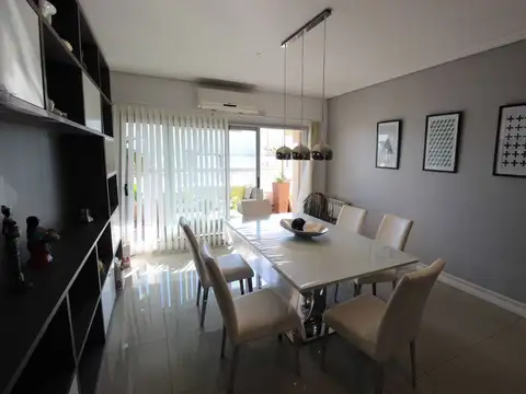 DEPARTAMENTO 3 AMBIENTES TERRAZA BALCON COCHERA PRIVADAS