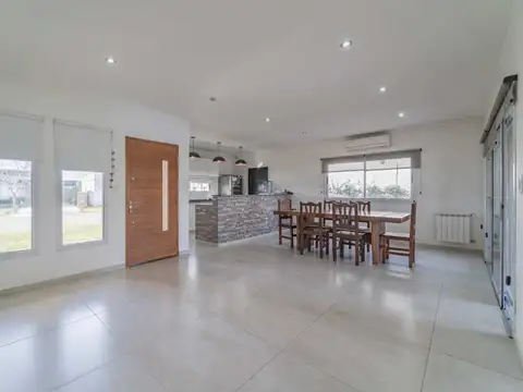 Casa en Venta en Zelaya, USD 220.000