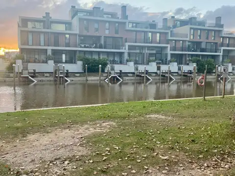 Venice, Townhouse 5 amb.  con Amarra propia,