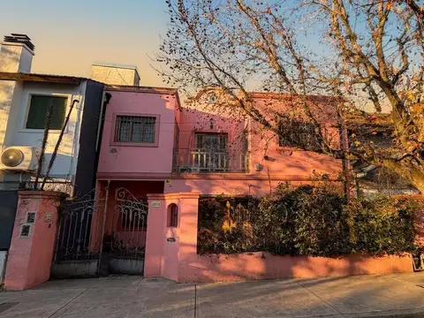 Casa en venta 6 ambientes en  San Isidro, La Horqueta, GBA Norte