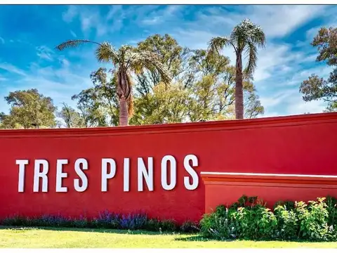 TRES PINOS