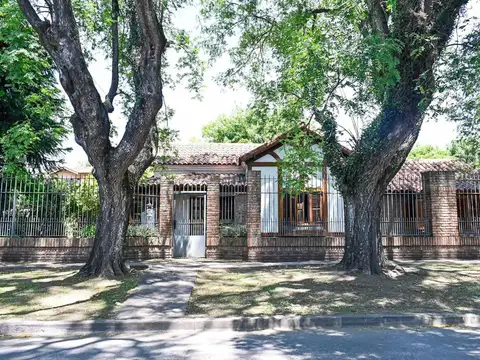 VENTA CASA COMERCIO CENTRO CALZADA