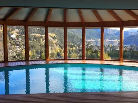 CASA VENTA SAN MARTIN DE LOS ANDES CON VISTA AL LAGO. ZONA CENTRO